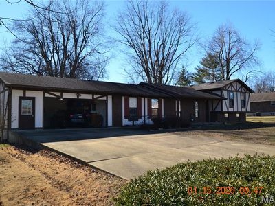 104 Hawthorne Dr, Farmington, MO, 63640