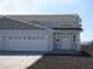 2608 55th St S, Fargo, ND 58104