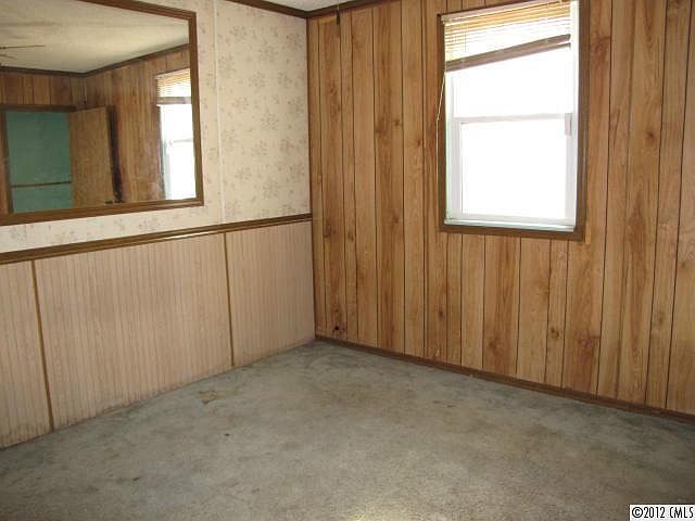 2nd image of 102 Boyette St