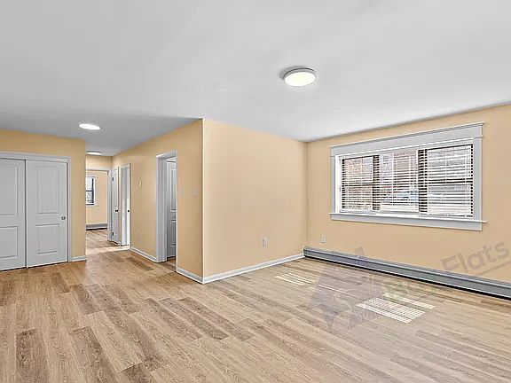 2nd image of 22645 Washington St #4