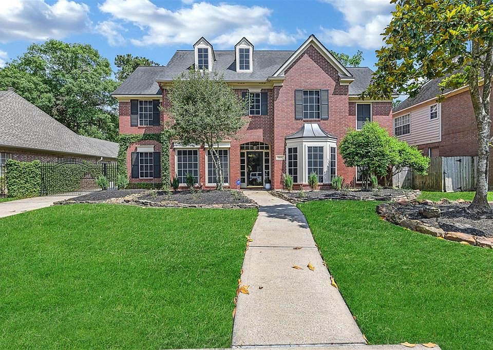 1st image of 3618 Valley Chase Dr