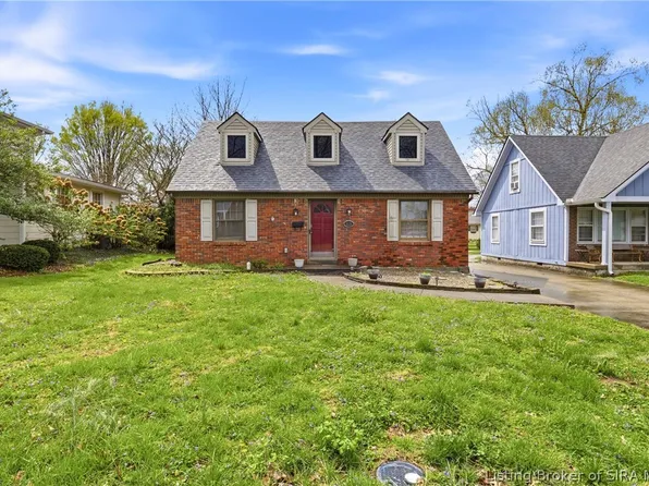 1121 Centralia Court, Clarksville, IN 47129