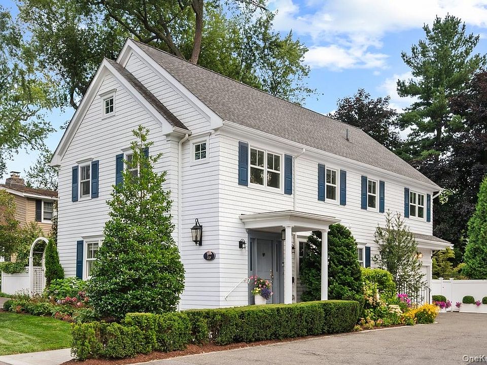 1st image of 23 Fairlawn Street