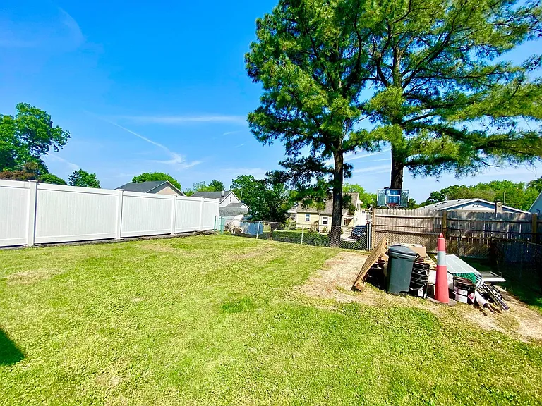 7603 Carson Ave — Photo 19