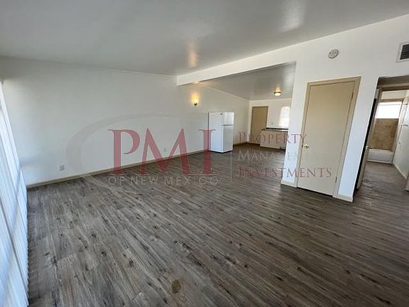 3rd image of 1550 Durazno St #4