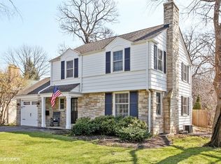 646 Melody Ln, Highland Park, IL 60035