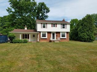 6965 Pinewood Dr, Youngstown, OH 44512
