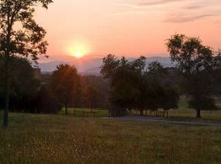 928 Rutledge Ln, Earlysville, VA 22936