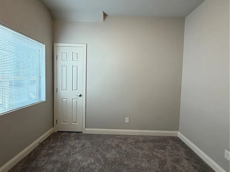 6385 Jackson Spring Rd — Photo 12