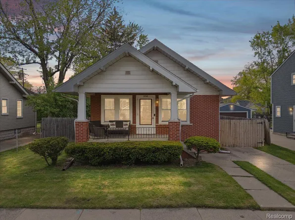 2845 Griffith Ave, Berkley, MI 48072