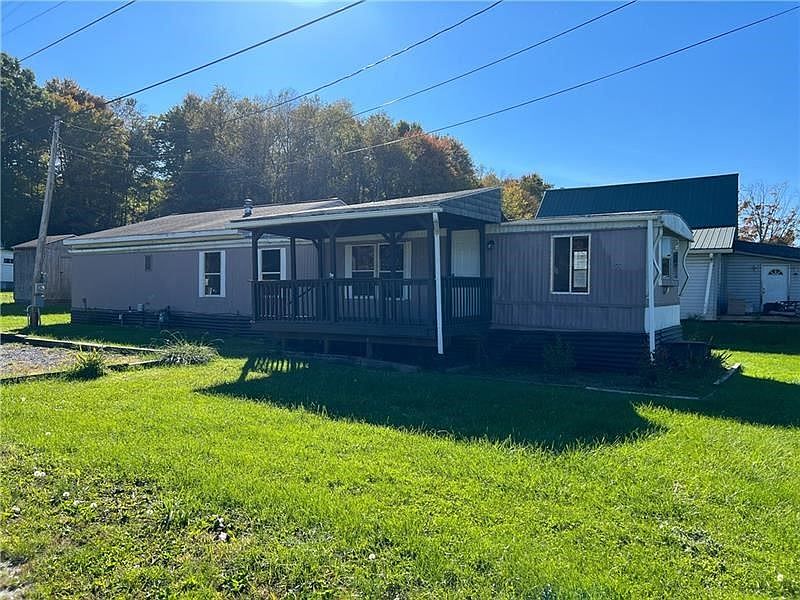 1st image of 102 Muddy Ln