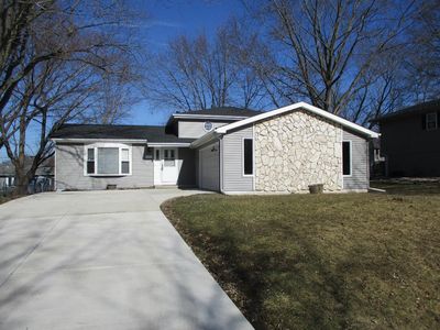 4290 Park Pl, Crown Point, IN, 46307