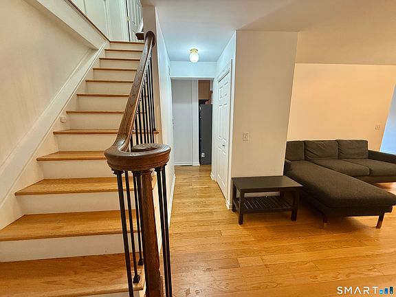 3rd image of 70 Renwick Pl