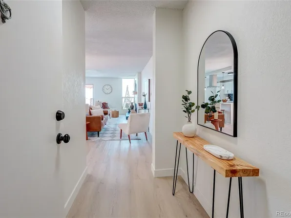 2880 S Locust Street #701S, Denver, CO 80222