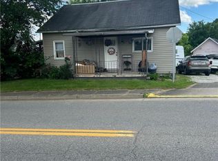 1925 Broadway St, Stockport, OH 43787