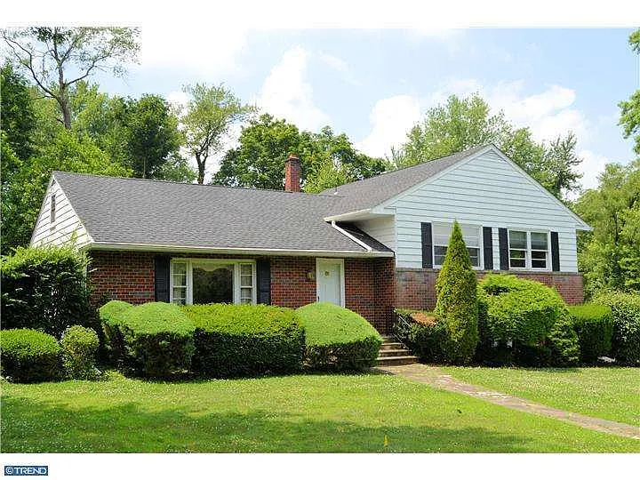 1822 Spera Ln photo 1