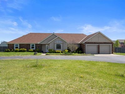203 Doc Henry Rd, Greenwood, MO, 64034