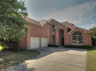 901 Mountain View Dr, Pflugerville, TX 78660