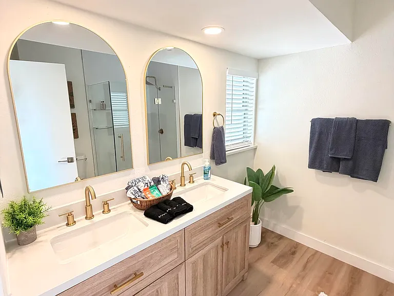 948 Canal Cir — Photo 19