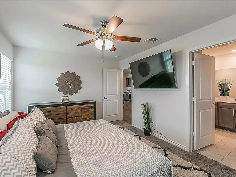 616 Gunsmoke Trl — Photo 16