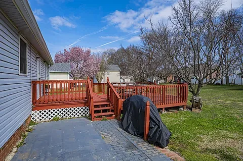 222 Daly Dr — Photo 18