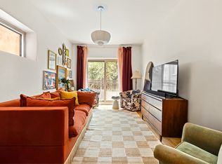 186 Grand St #202, Brooklyn, NY 11211