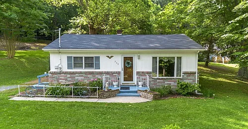339 Spice Hollow Rd Photo 1