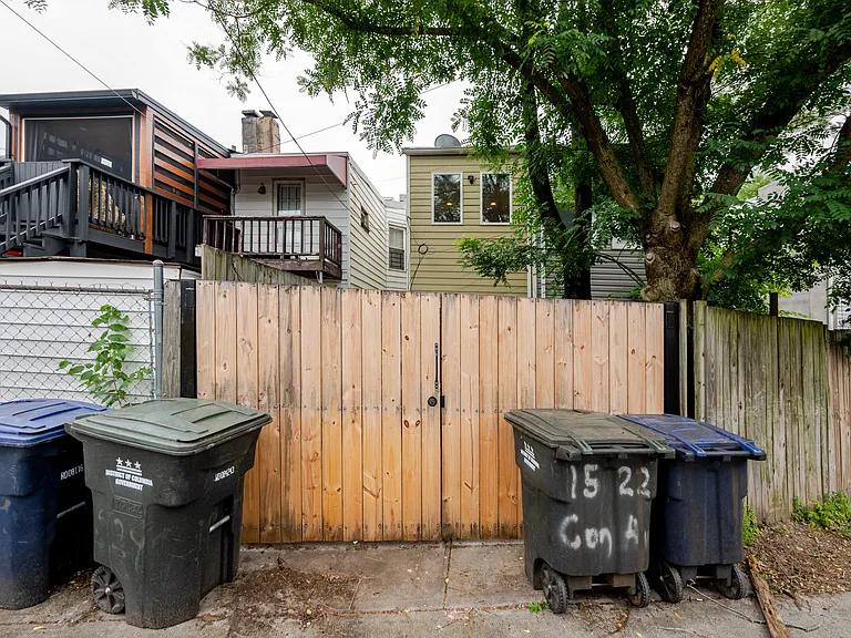 1524 Constitution Ave NE — Photo 24