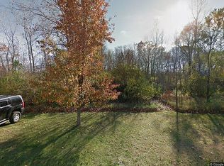 1528 Echo Valley Dr, Niles, MI