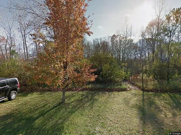 1528 Echo Valley Dr, Niles, MI 49120