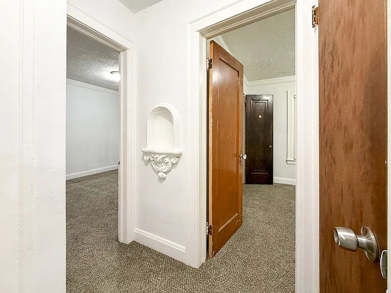 17214 Roselawn St #2 — Photo 15
