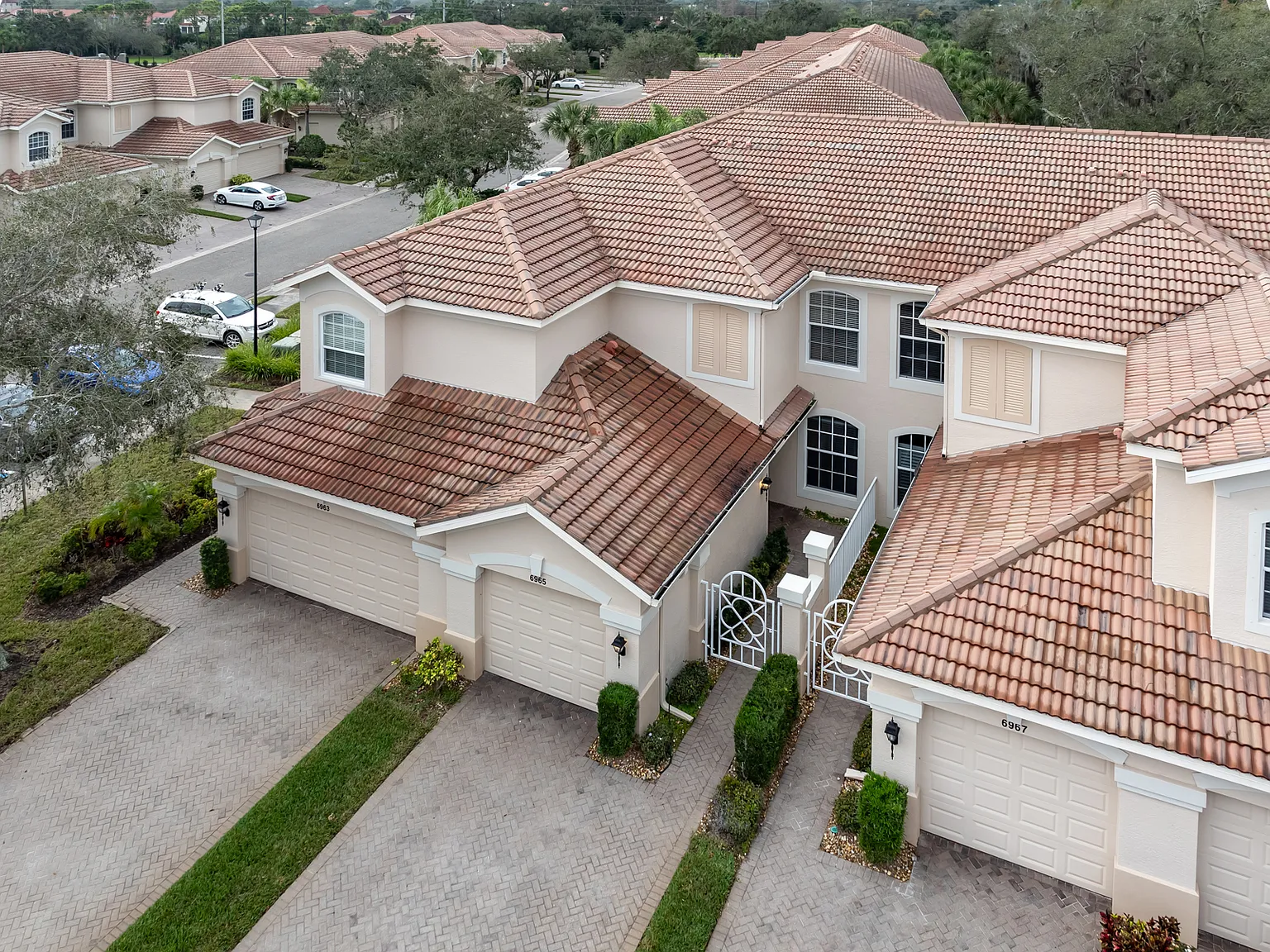 6965 Prosperity Cir — Photo 1