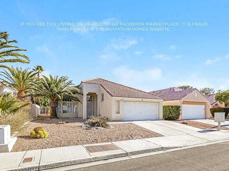 2220 Hunt Club St — Photo 2
