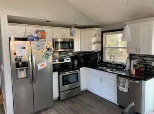 23 Lunn St, Riverside, RI 02915