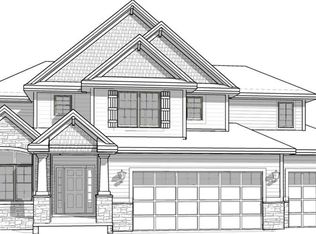 490 NE Brookshire Ct, Waukee, IA 50263