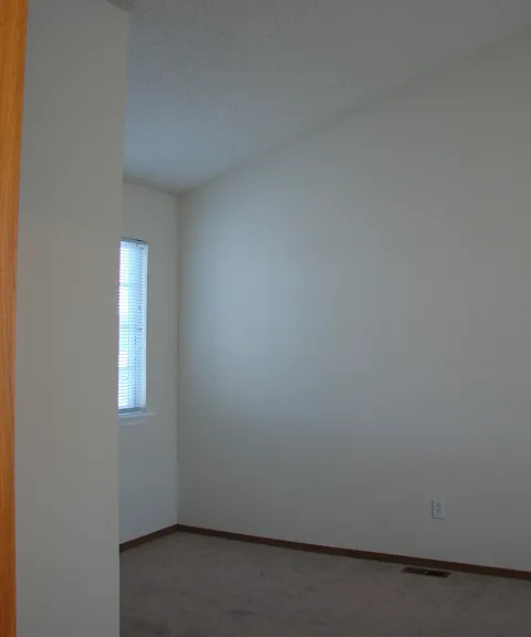 4954 Ardley Dr — Photo 8