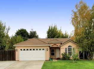 9357 Castleview Dr, Elk Grove, CA 95758