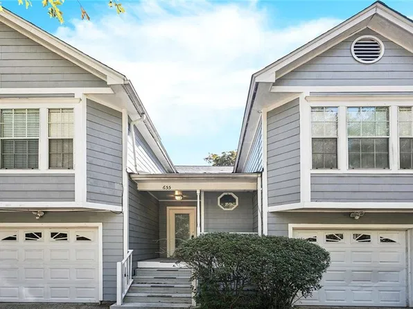 655 Colbert St #24, Mandeville, LA 70448