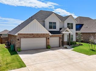 11216 SW 32nd St, Yukon, OK 73099