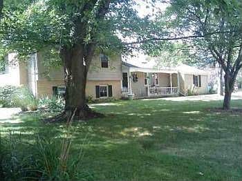 1st image of 70 Vermont Ct