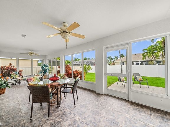 2nd image of 2131 SW 44th Ter