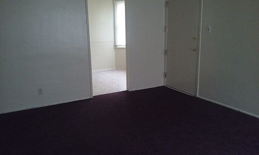 2nd image of 10017 S Hobart Blvd