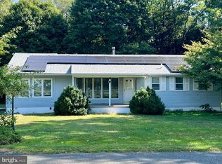 37 Dubois Rd, Mannington, NJ 08079