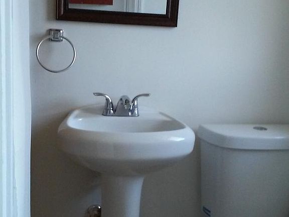 4th image of 371 NE 80th Ter APT 6