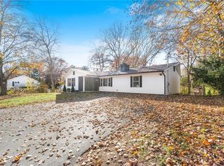 12 Alvero Rd, Coventry, RI 02816