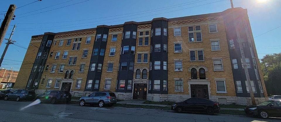 1st image of 7102 Carnegie Ave APT 1