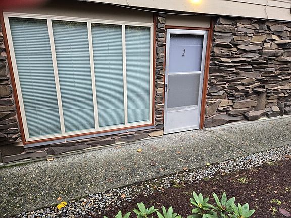 2nd image of 1408 State Ave NE #2