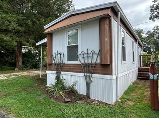 133 W Main St TRLR A6, Clinton, CT 06413