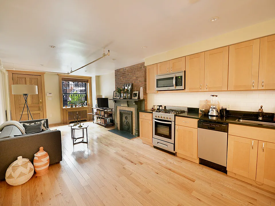 437 W 147th St #GARDEN