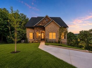 701 Harpeth Knoll Ct, Nashville, TN 37221